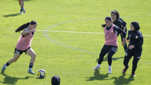 Atletas afeg&atilde;s exiladas encontram esperan&ccedil;a nos gramados do Marrocos