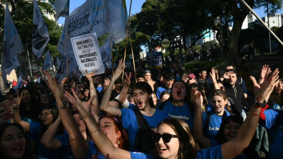 Zehntausende demonstrieren für verurteilte argentinische Ex-Präsidentin Kirchner