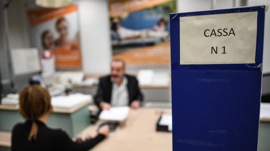 'Il 7% degli italiani &egrave; in Comuni senza un'agenzia bancaria'
