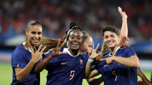 Foot: les Bleues faciles et tout en maîtrise contre la Belgique