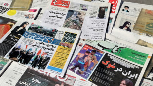 Les Iraniens boulevers&eacute;s par la mort d'une femme arr&ecirc;t&eacute;e par la police des moeurs 