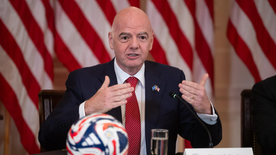Mondiale per club, a giugno finestra speciale di mercato