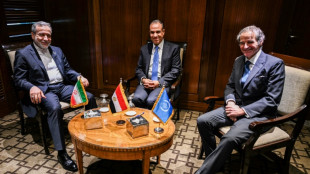 Trump descarta autorizar a Irán enriquecer uranio