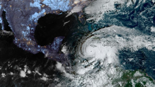 Jamaica teme destrui&ccedil;&atilde;o em massa com chegada do furac&atilde;o Melissa