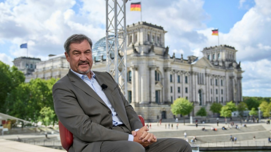 Söder kritisiert Gesetz zu "Fragebogen-Armee" und fordert Wehrpflicht