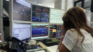Borsa: Milano sale dello 0,77% con Tenaris, Unicredit e Bpm