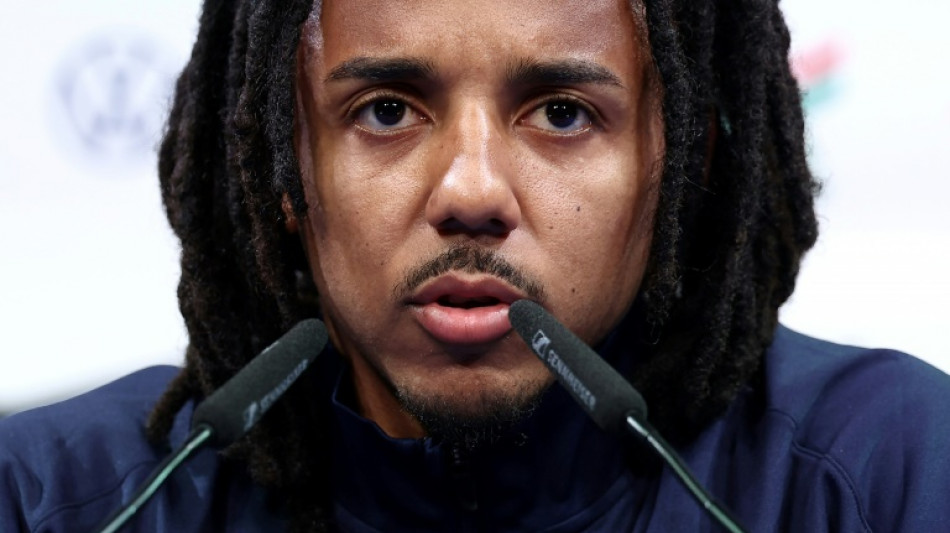 Foot: "nous ne sommes pas des machines!", dénonce le défenseur du Barça Jules Koundé