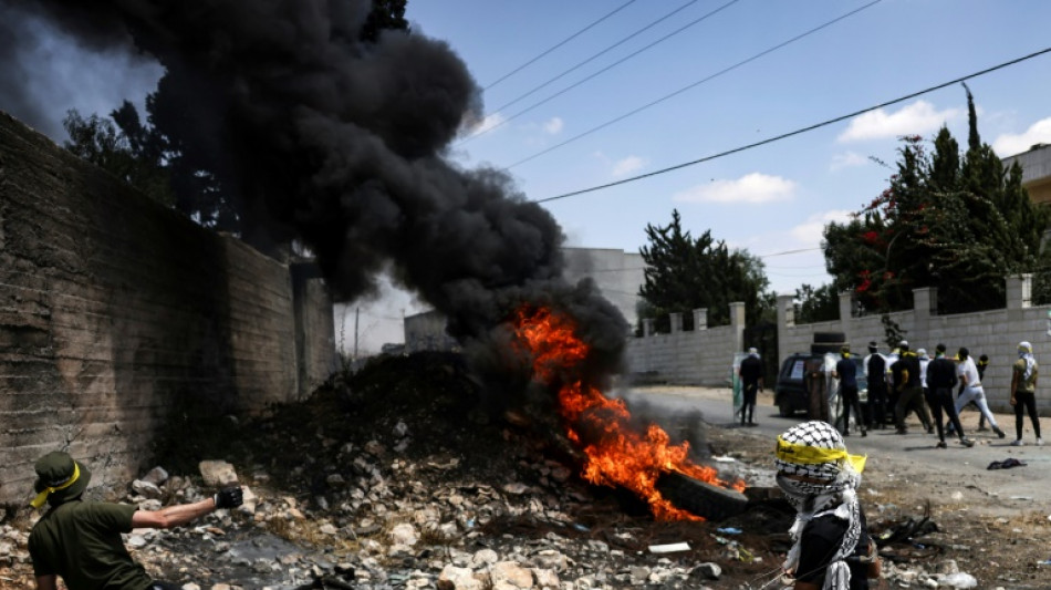 Tr&ecirc;s palestinos morrem em opera&ccedil;&atilde;o de Israel na Cisjord&acirc;nia ocupada