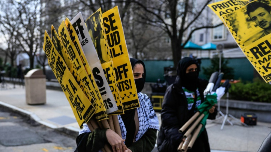Mahmoud Khalil, figura de protestas propalestinas en Columbia, libre tras fallo judicial