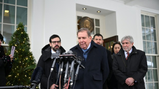 Biden e Gonz&aacute;lez conversaram sobre 'como restaurar a democracia na Venezuela'