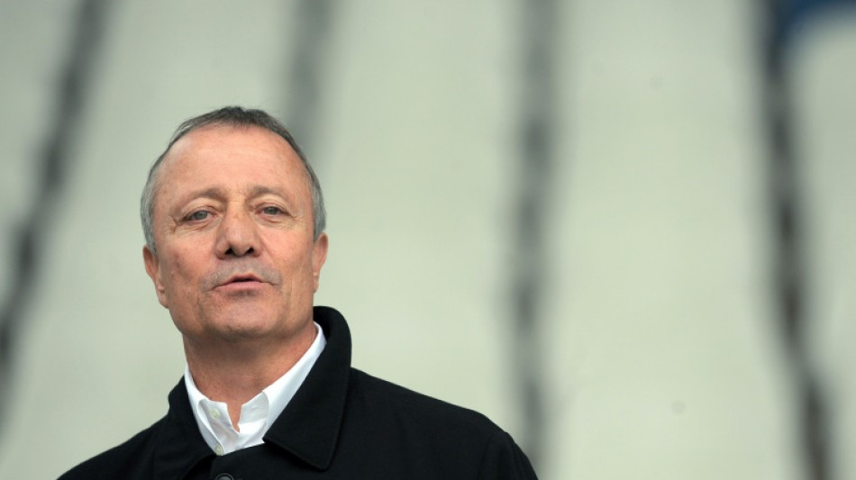 Bernard Lacombe, "renard des surfaces" et figure du foot français