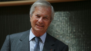 French billionaire shrugs off mass exodus at hallowed French publisher
