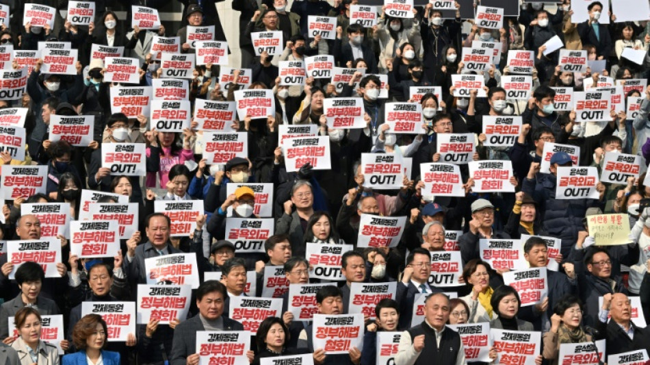 Cor&eacute;e du Sud: des victimes de travail forc&eacute; au Japon fustigent le plan d'indemnisation de S&eacute;oul 