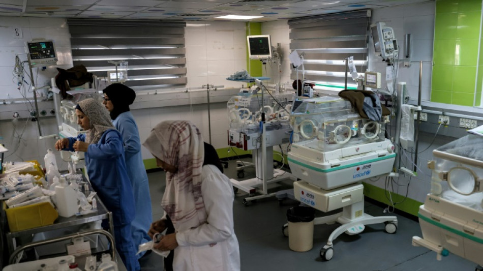 M&eacute;dico de Gaza segue atendendo feridos depois de perder perna em bombardeio
