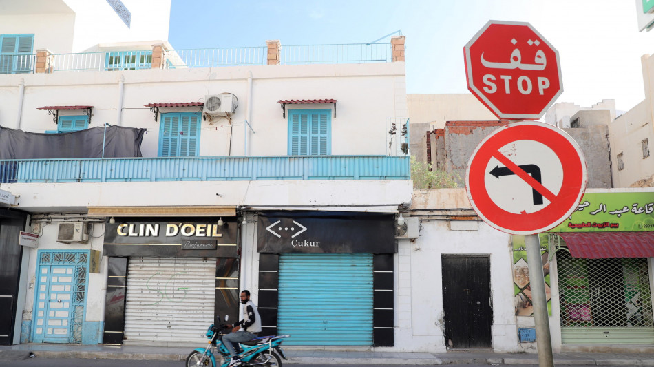 Tunisia, sindacato Ugtt minaccia possibile sciopero generale contro la crisi