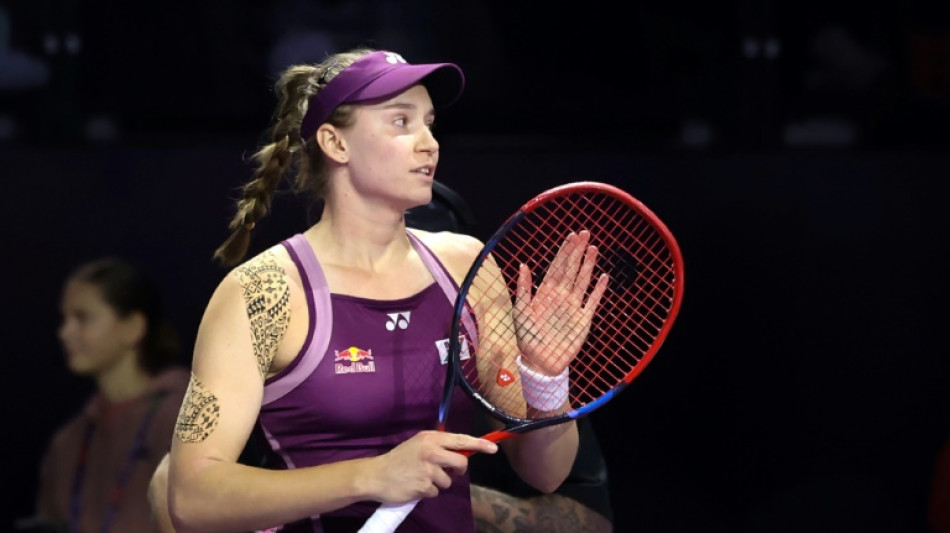 Rybakina e Anisimova avan&ccedil;am no WTA Finals