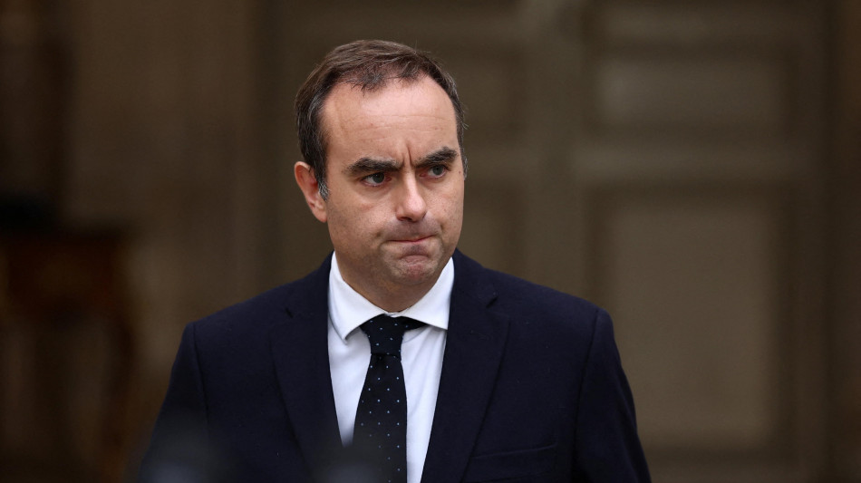 Lecornu, non c'erano le condizioni per restare premier