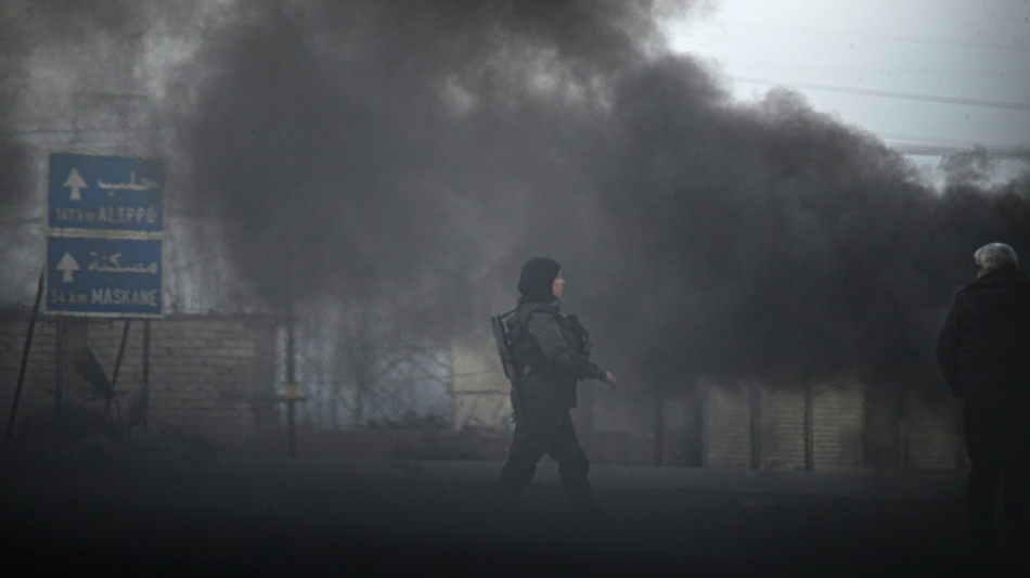 Presidente da S&iacute;ria anuncia acordo com curdos e cessar-fogo