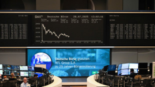 Borsa: l'Europa chiude in calo con il caos sui dazi, Francoforte -1%