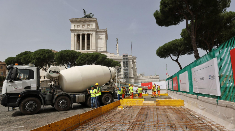 Manovra definanzia le metro, -50 milioni a linea C Roma