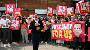 Le travailliste Andy Burnham facilement &eacute;lu d&eacute;put&eacute;, en position de d&eacute;fier Starmer