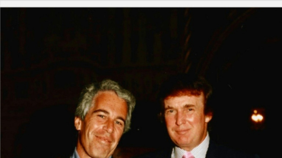 Governo dos EUA &eacute; acusado de omitir arquivos do caso Epstein que mencionam Trump