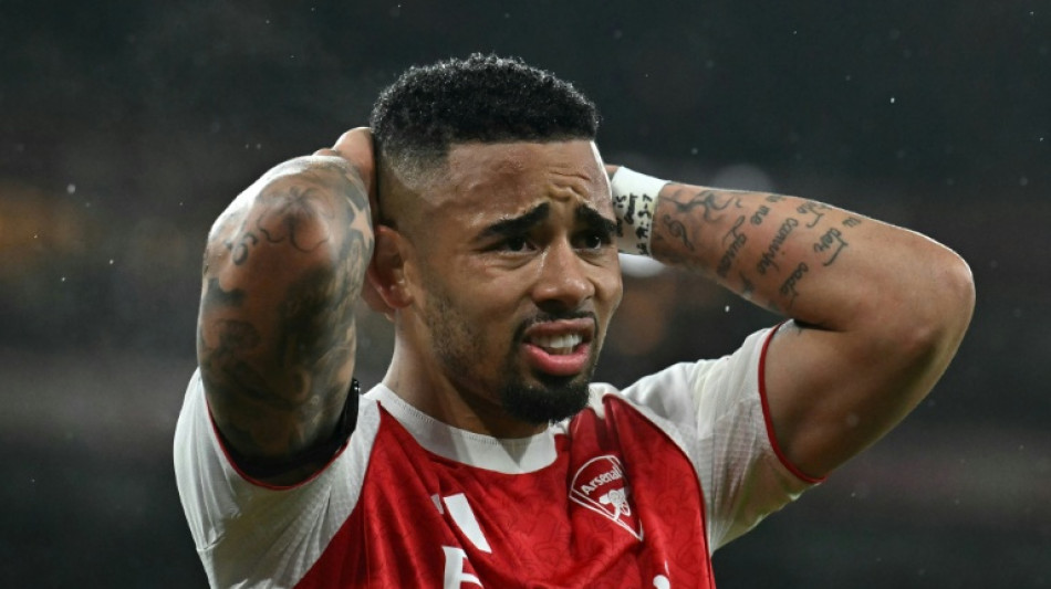 Arsenal empata com Liverpool em casa (0-0) e mant&eacute;m vantagem de 6 pontos na lideran&ccedil;a do Ingl&ecirc;s