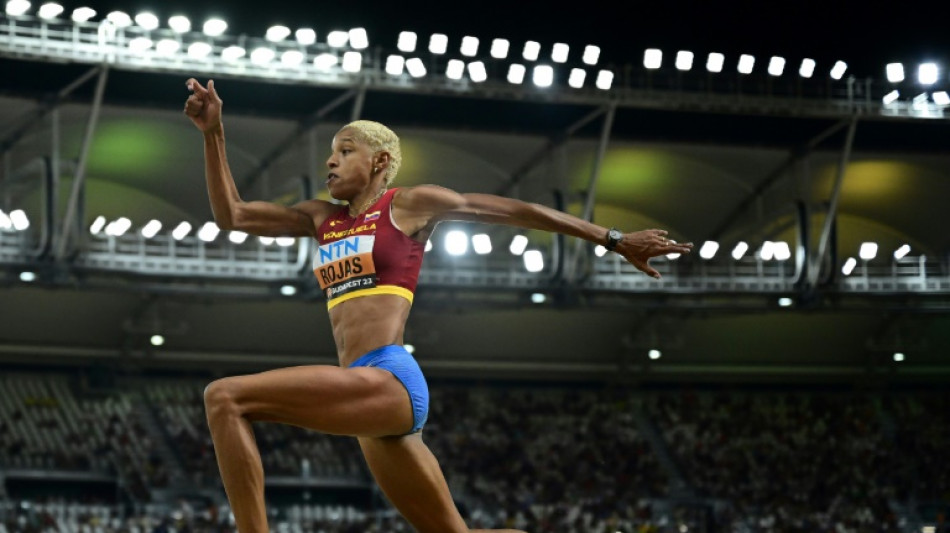 "Mi coraz&oacute;n est&aacute; roto": Yulimar Rojas es baja en Par&iacute;s-2024 por lesi&oacute;n