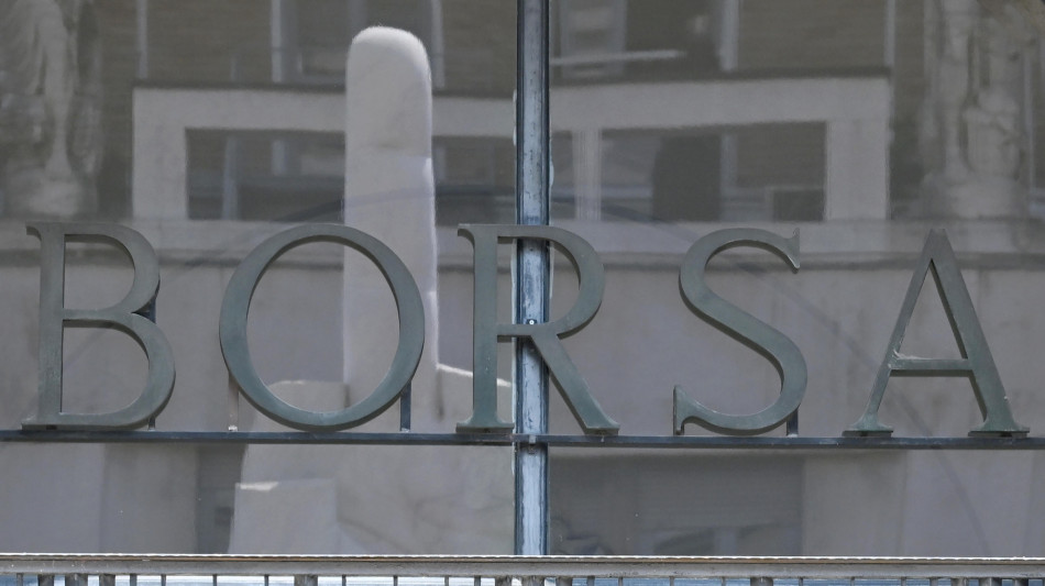 Borsa: Milano chiude in rialzo, Ftse Mib +0,58%