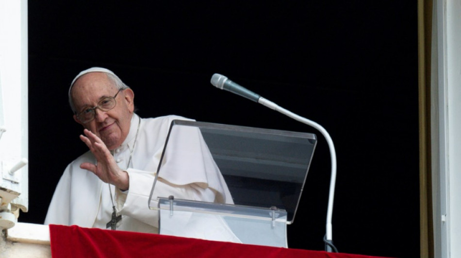 El papa pide abrir corredores humanitarios en Mari&uacute;pol y denuncia destrucci&oacute;n de la ciudad