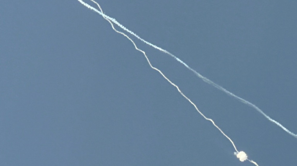 Israelische Angriffe auf Iran sorgen für massive Beeinträchtigungen im Luftverkehr