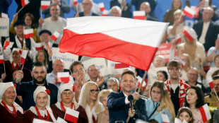 Präsidentenwahl in Polen: Pro-europäischer Kandidat Trzaskowski gewinnt erste Runde knapp