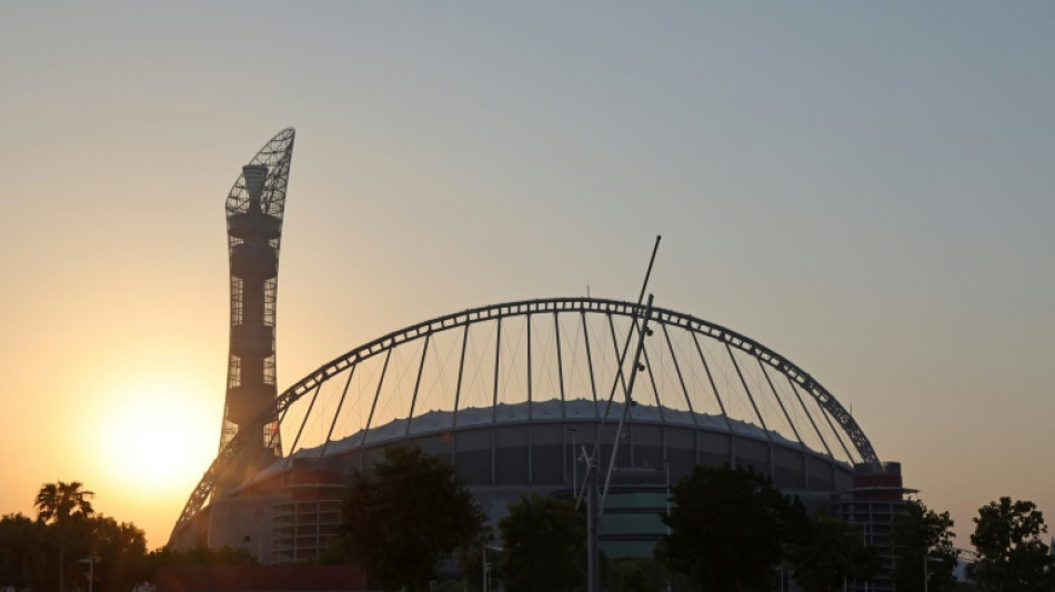 Entre pol&eacute;micas y &uacute;ltimos preparativos, Catar a un mes de su mayor desaf&iacute;o