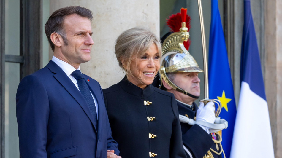 Brigitte Macron, 'a volte sono pi&ugrave; triste che mai dopo gli anni trascorsi all'Eliseo'