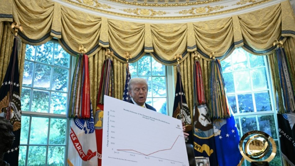 Trump offers data to justify firing of labor stats chief