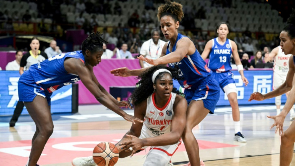 Basket/Euro: pour leurs débuts, les Bleues ont eu chaud face aux Turques
