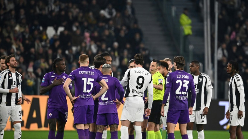 Napoli derrota Venezia (1-0) e alcan&ccedil;a Atalanta na lideran&ccedil;a da Serie A; Juve empata