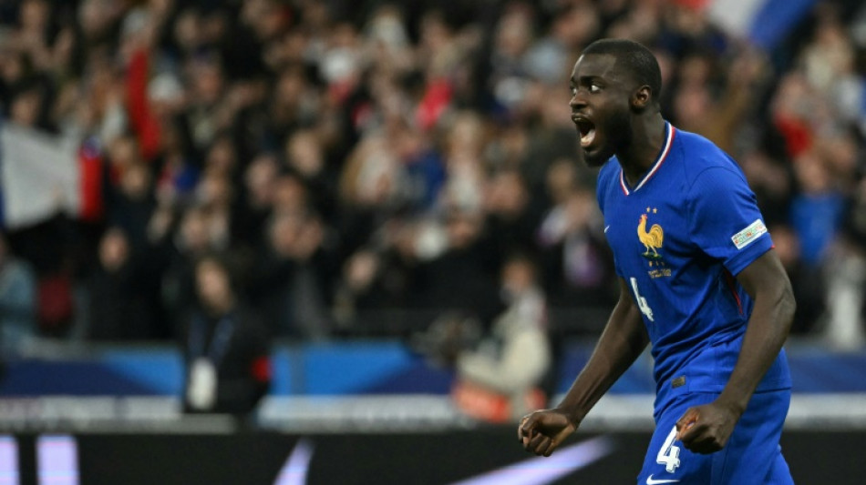 Foot: touché au genou gauche, Dayot Upamecano absent "plusieurs semaines" (club)