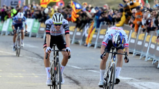 Tour de Catalogne: l'Espagnol Ayuso remporte la troisième étape et prend la tête du classement