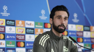 Arbeloa garante que Real Madrid lutar&aacute; pelo t&iacute;tulo do Espanhol at&eacute; o fim