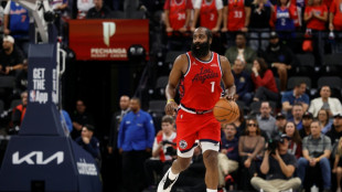 Harden's club-record 55 points leads Clippers over Hornets