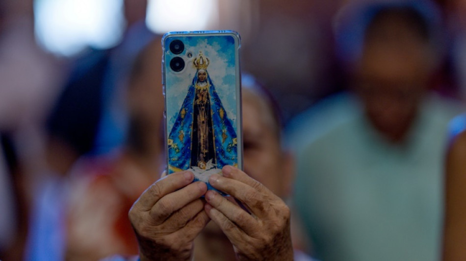 La población católica cae a un nuevo mínimo histórico en Brasil