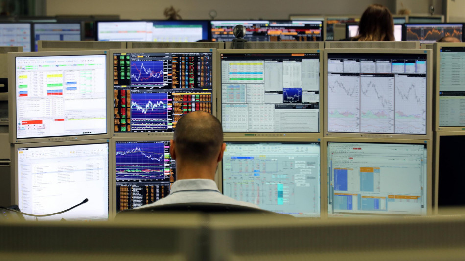 Lo spread tra Btp e Bund in avvio si allarga a 82 punti