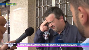 Uccide la madre e confessa in tv, disposto il fermo