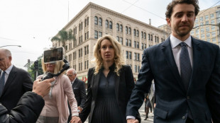 Theranos: 11 ans de prison pour la star d&eacute;chue de la tech Elizabeth Holmes