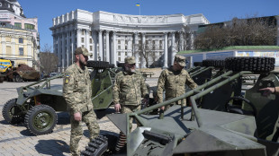 Sale a 6 il bilancio dei morti della sparatoria a Kiev