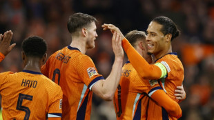 Holanda goleia Hungria (4-0) e avan&ccedil;a &agrave;s quartas da Liga das Na&ccedil;&otilde;es