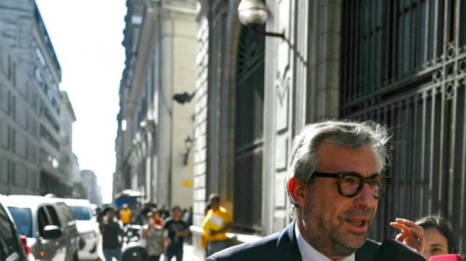 Chefe de &oacute;rg&atilde;o eleitoral do Peru renuncia ap&oacute;s irregularidades no pleito