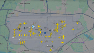 Controllo traffico aereo in tilt in Gb, escluso ufficialmente cyber-attacco