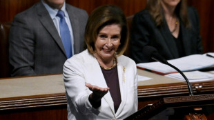 Nancy Pelosi, primeira mulher a presidir a C&acirc;mara dos EUA, anuncia aposentadoria